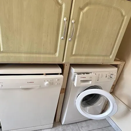 Pour 6 Pers. Avec Piscine Au Cap D'agde - Fr-1-607-218