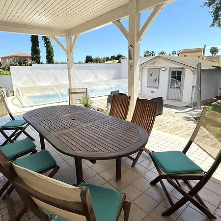 Pour 6 Pers. Avec Piscine Au Cap D'agde - Fr-1-607-218 Agde